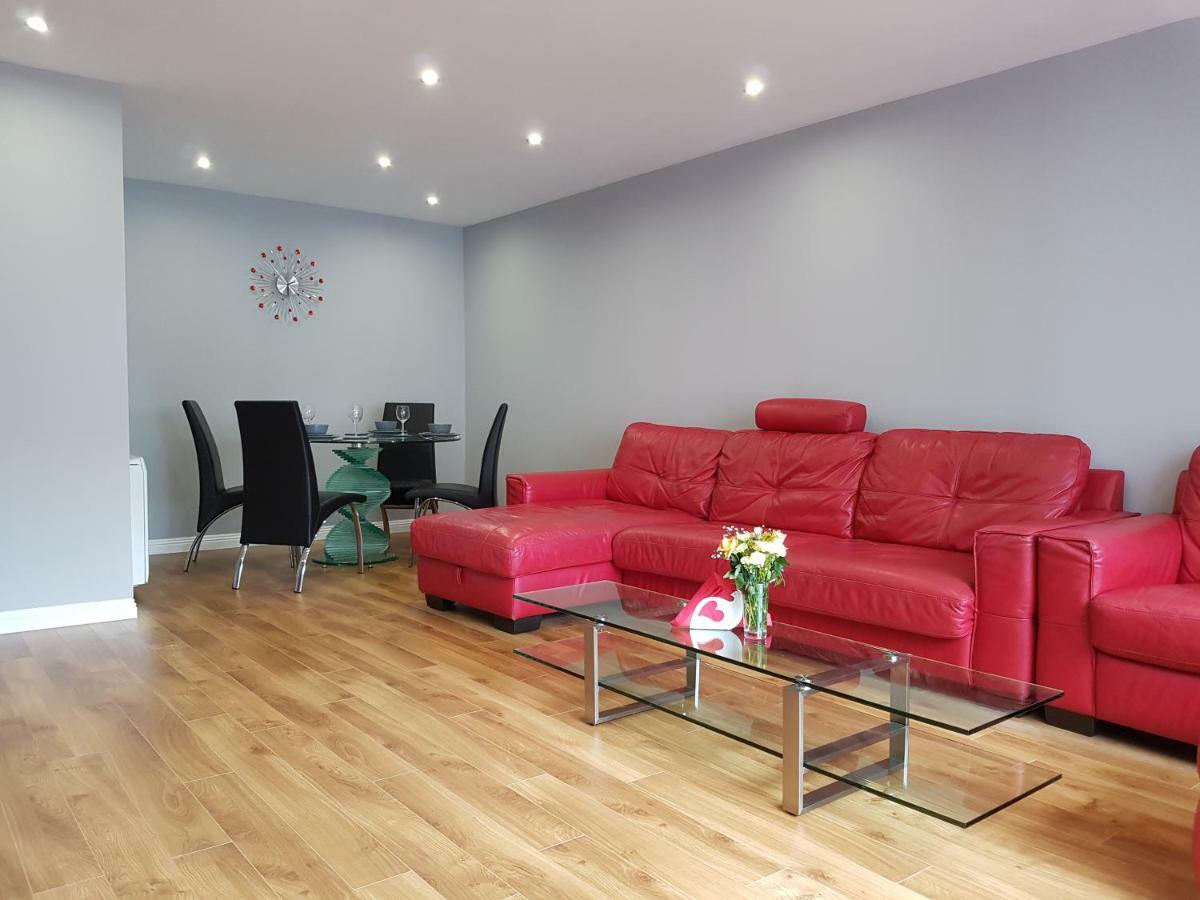 Glasgow'S Modern & Stylish 3 Bedroom Aparment Buitenkant foto